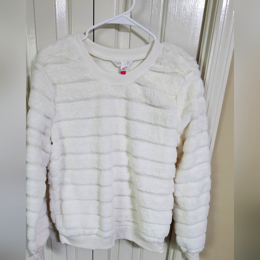 Women top